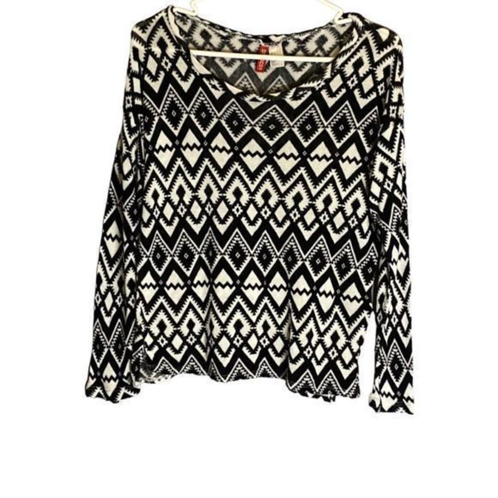 Dividend lightweight sweater